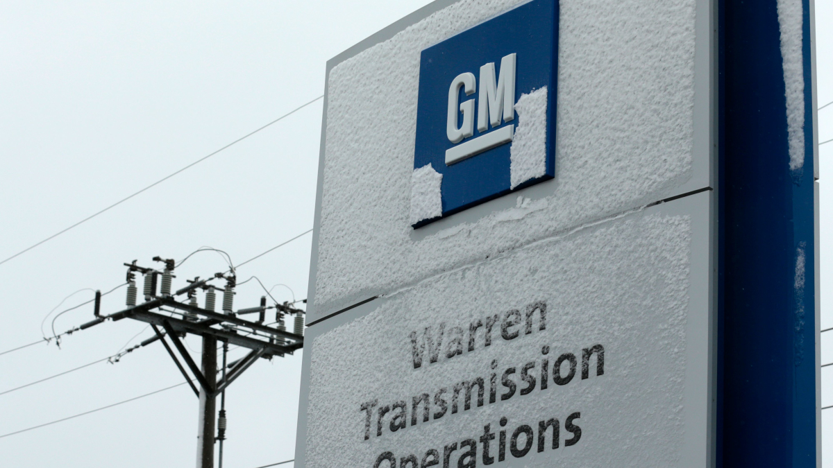 GM and Ventec Prepare to Build Up To 200,000 Ventilators
