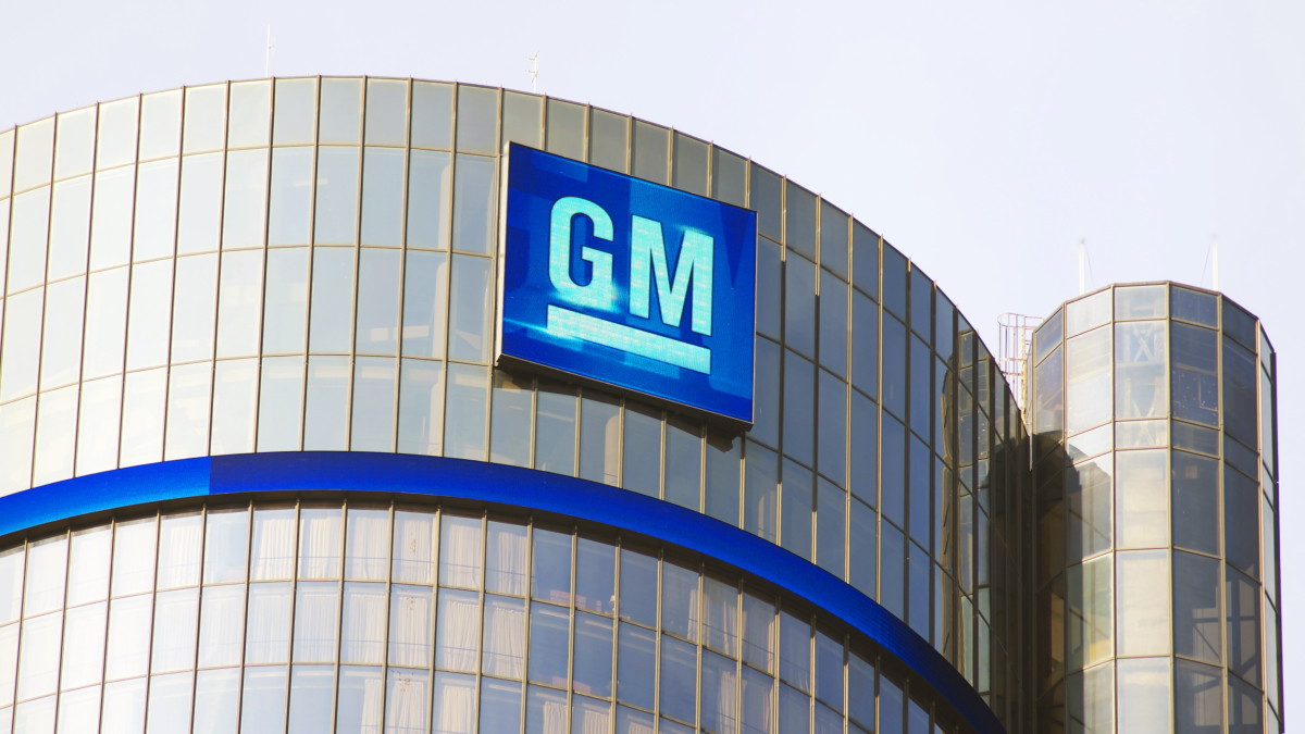  GM and LG Chem to Invest $2.3 Billion in New EV Battery Cell Plant in Lordstown