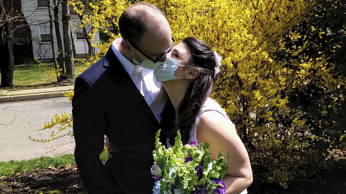 Couples Turn to 'Minimonies' to Salvage Wedding Plans