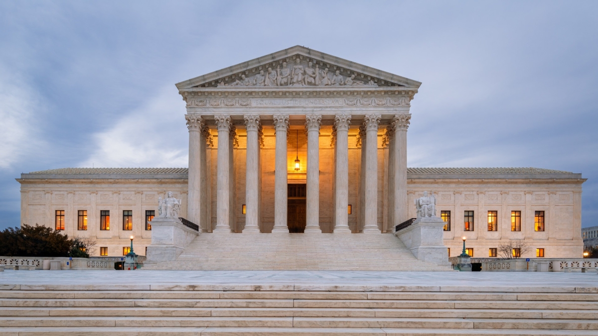 Supreme Court to Hear Challenge to Consumer Agency