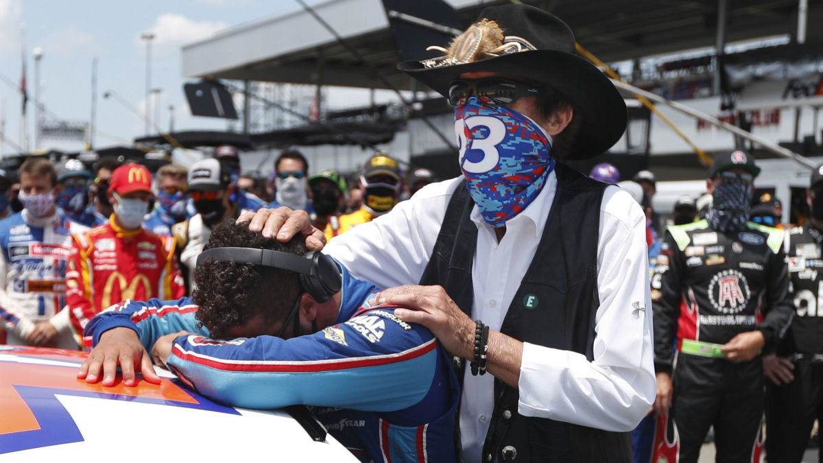 No Charges in NASCAR Noose Incident Involving Black Driver