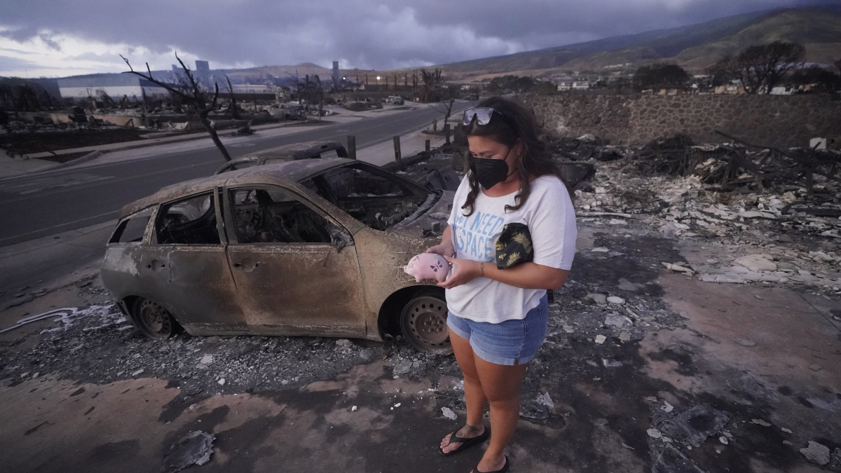 Residents Prepare to Return to Sites of Homes Demolished in Lahaina Wildfire 7 Weeks Ago