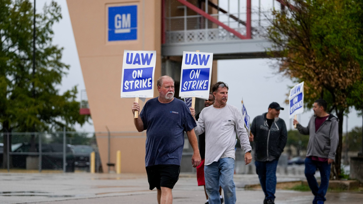 General Motors Sped Up Profit Despite Autoworkers Strike 