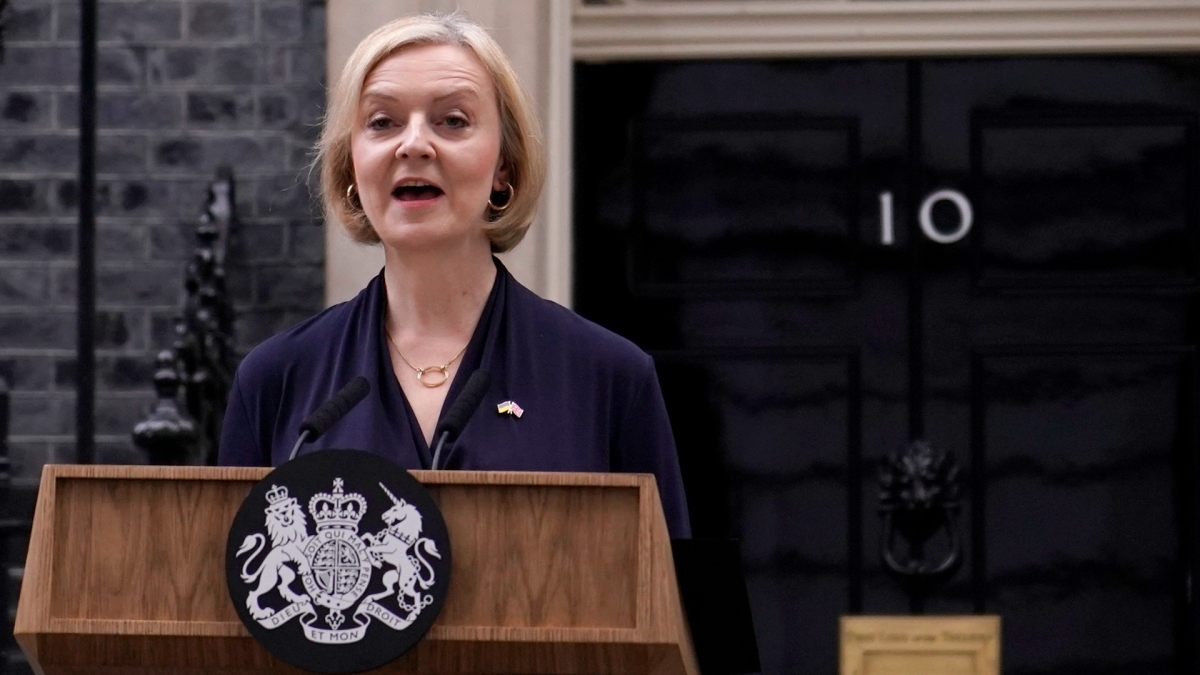  Liz Truss' Short-Lived Run as UK's Prime Minister Has Twitter in Hysterics