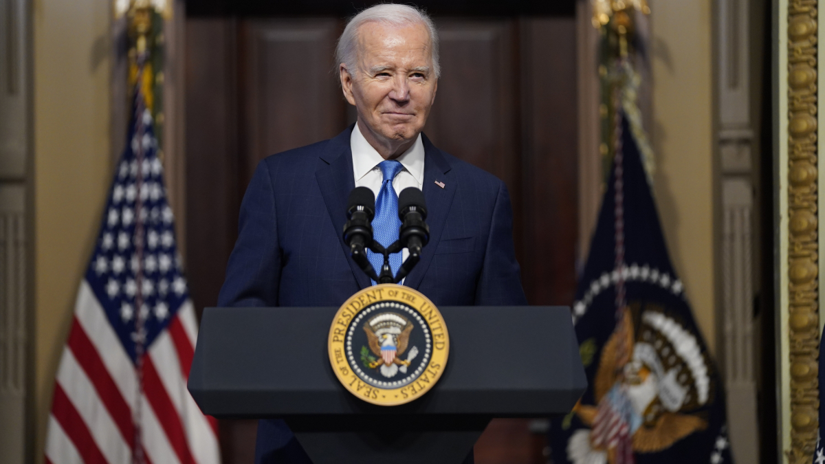 Biden Administration Cuts Pay for Student Loan Servicers After a Bungled Return to Repayment